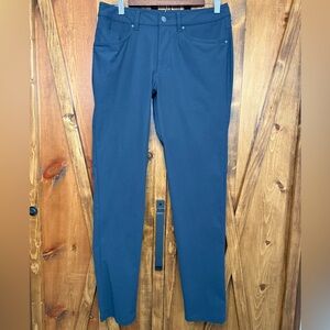 Lululemon ABC Pants Men 30x30  Warpstreme Chino Gray 5 Pocket LM5AD9S